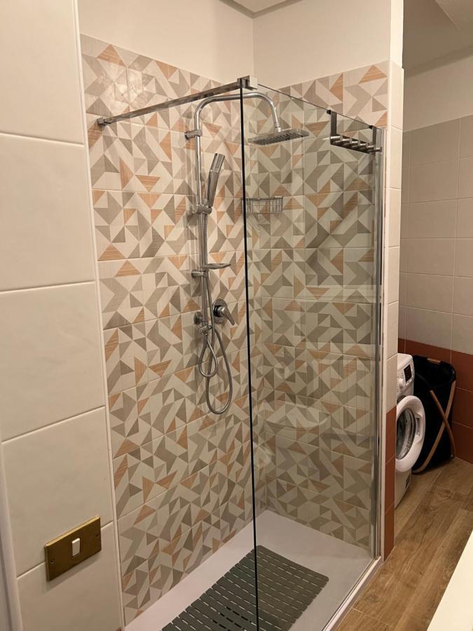 Central Station And City Rooms Link "13 Apartment" Amalfi Coast , ساليرنو المظهر الخارجي الصورة